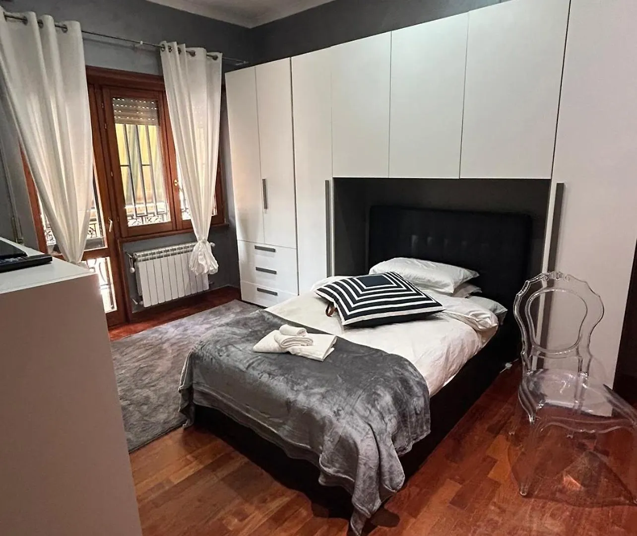 4000 Steps - Apartment Lux Rom